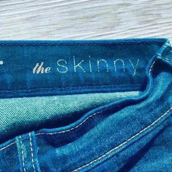 HOST PICK ❤️ 7 For all Mankind The Skinny Stretch Low Rise Blue Jean size 25 - Picture 6 of 14